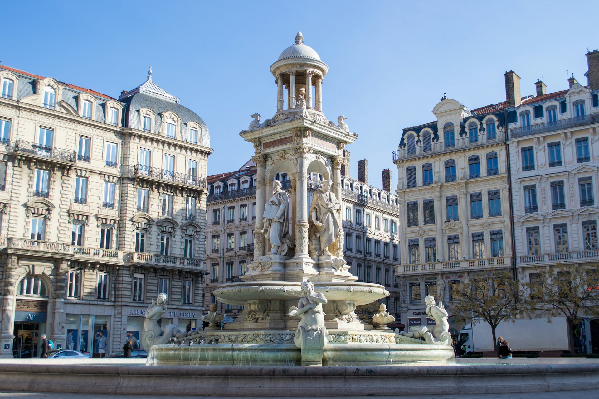 Gastronomie, patrimoine et shopping : une journée à Lyon !