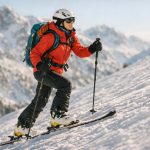 découvrez quel niveau de ski est requis pour pratiquer le ski de randonnée en toute sécurité et profiter pleinement de cette activité en montagne.