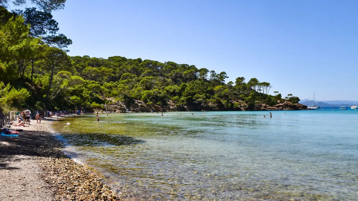 partez decouvrir les plages de lile de porquerolles — Partez découvrir les plages de l’île de Porquerolles